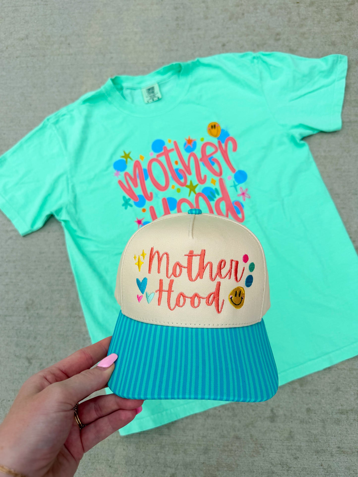 Motherhood Trucker Hat🩵