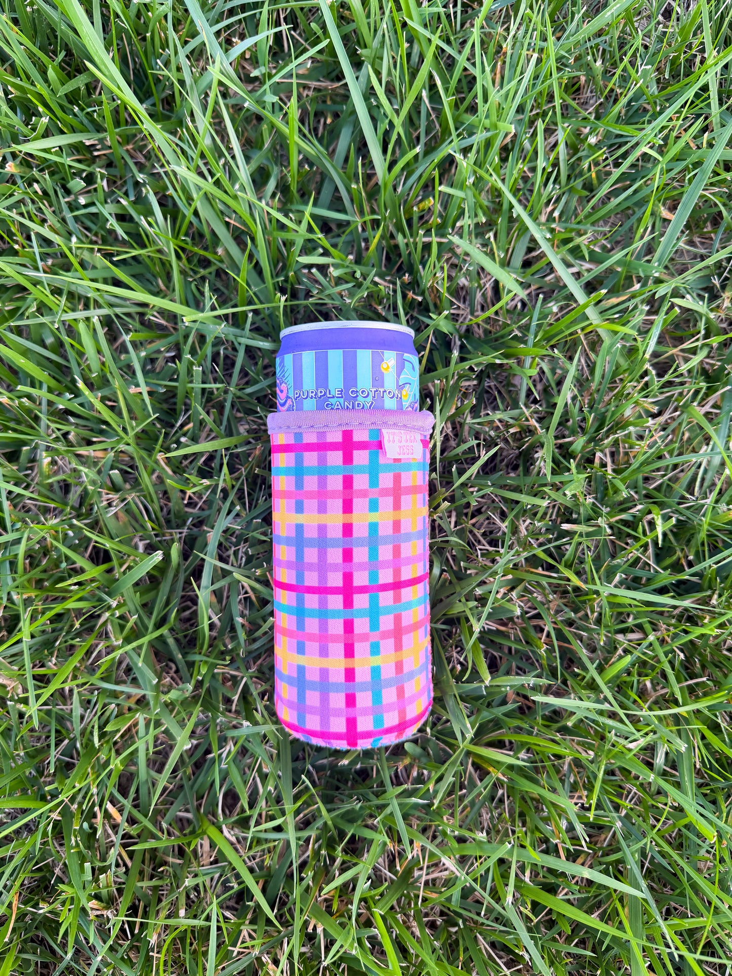 Slim Can Rainbow Gingham Coozie🌈