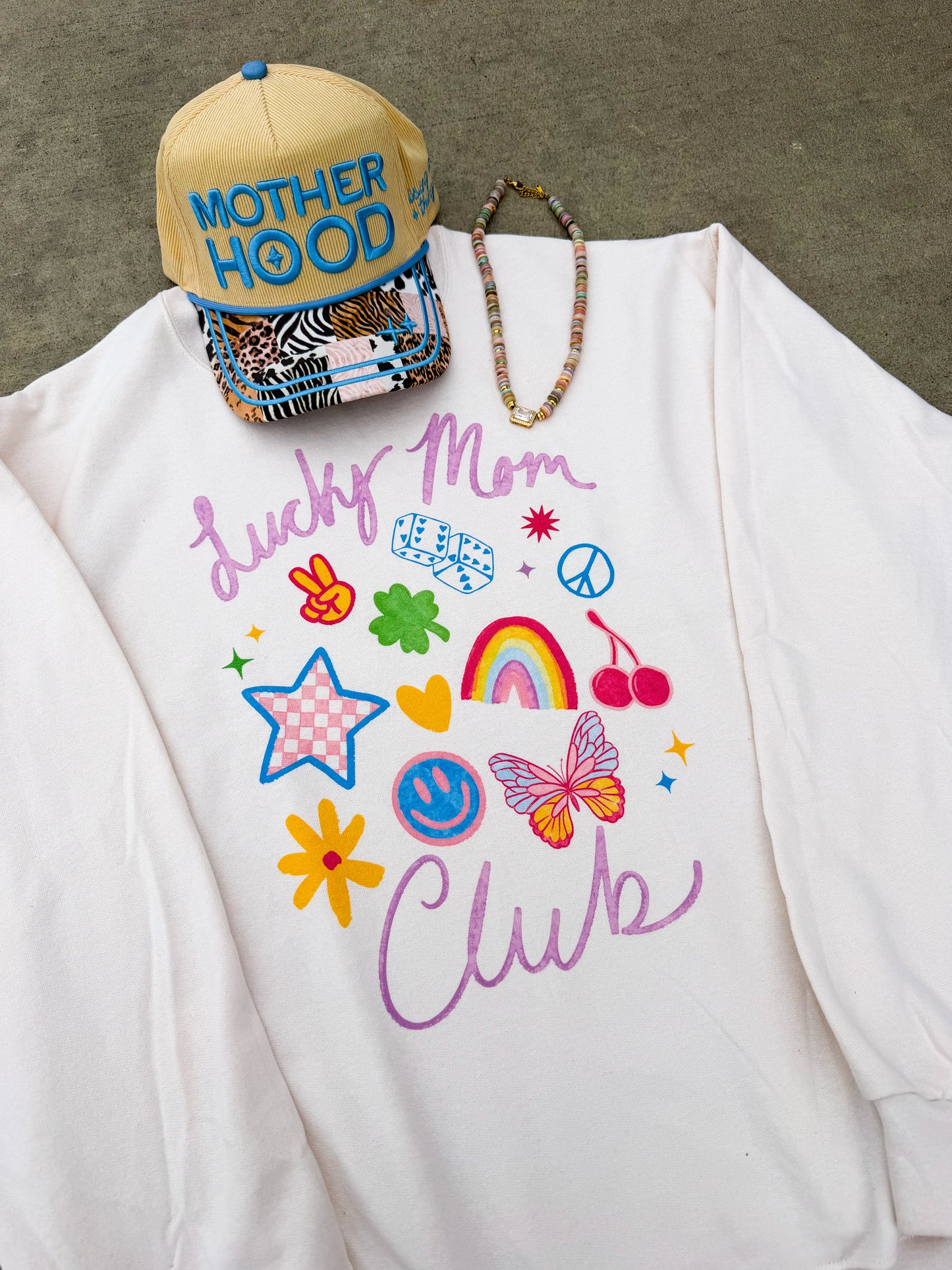 Lucky Mom Club Crewneck🌈🍒
