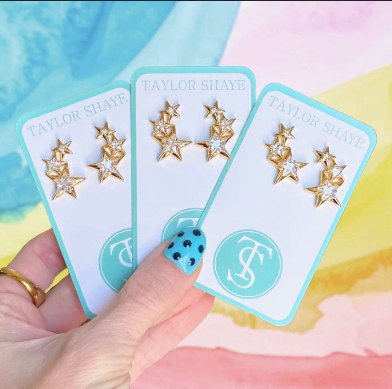 Glam Star Stud Earrings⭐️