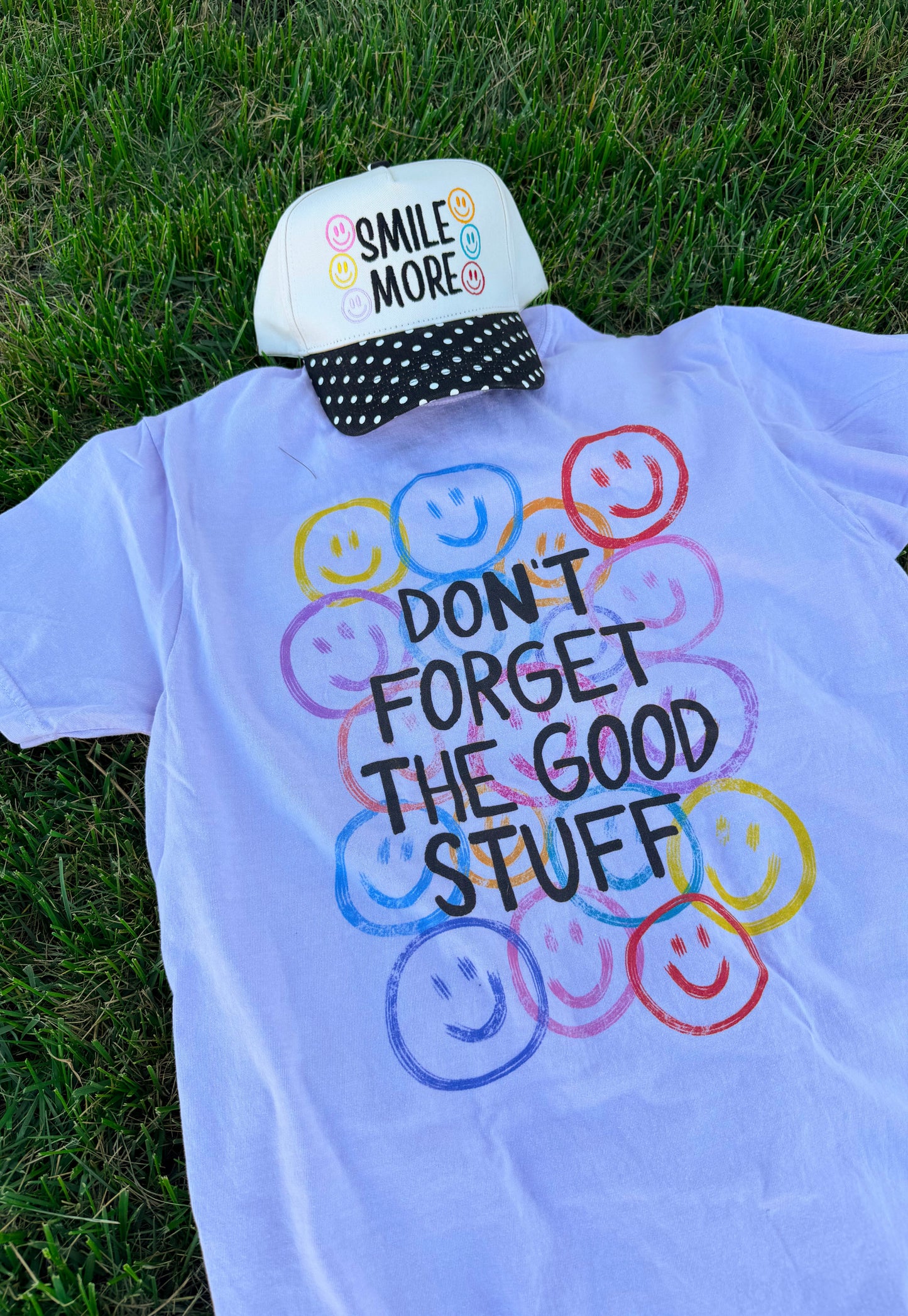 Smile More Trucker Hat🖤