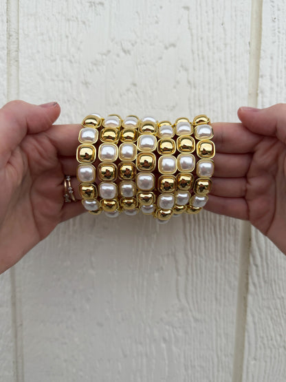 Gold Pearl Bracelet✨