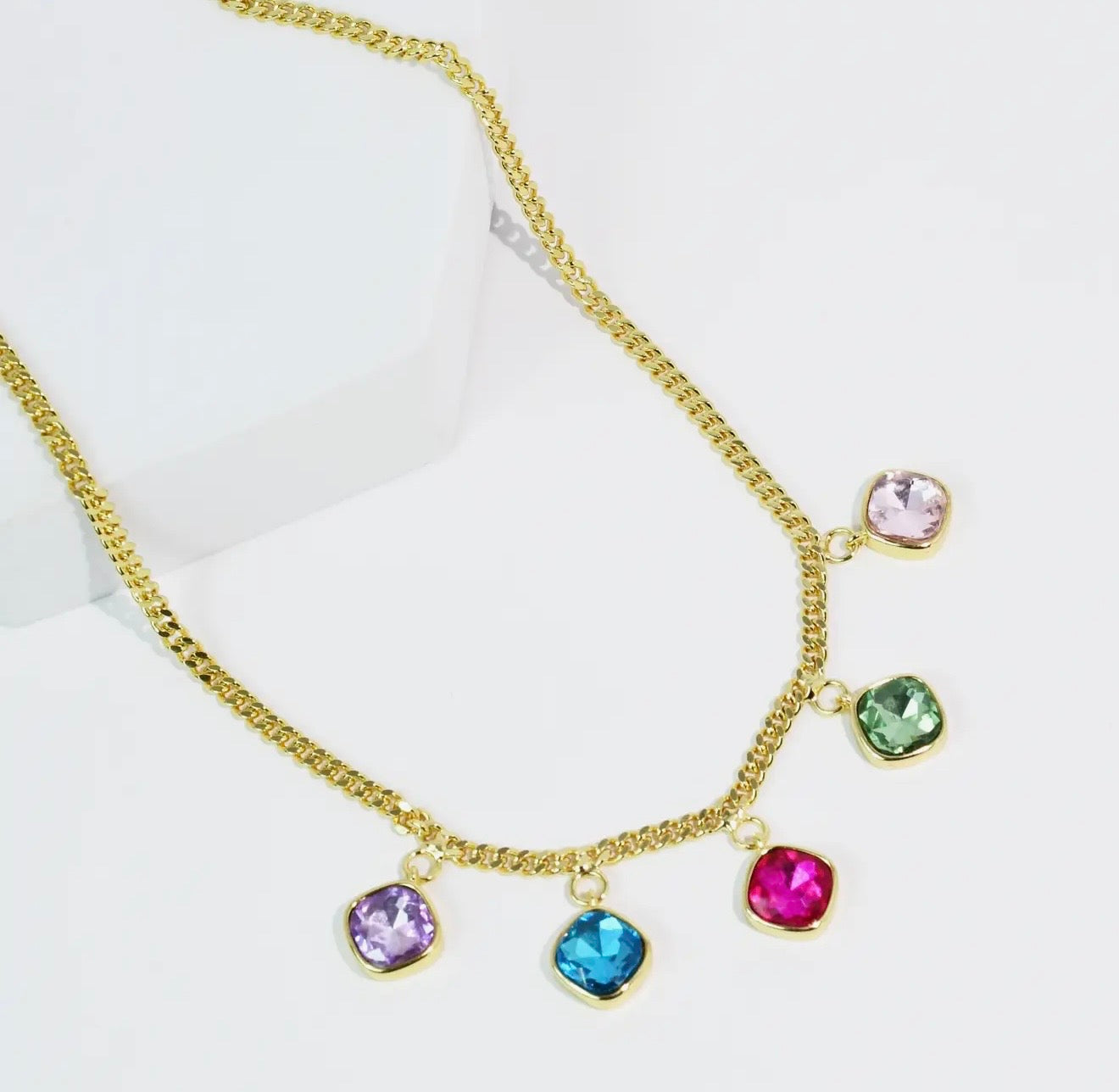 Rainbow Kiss Necklace🌈🤩