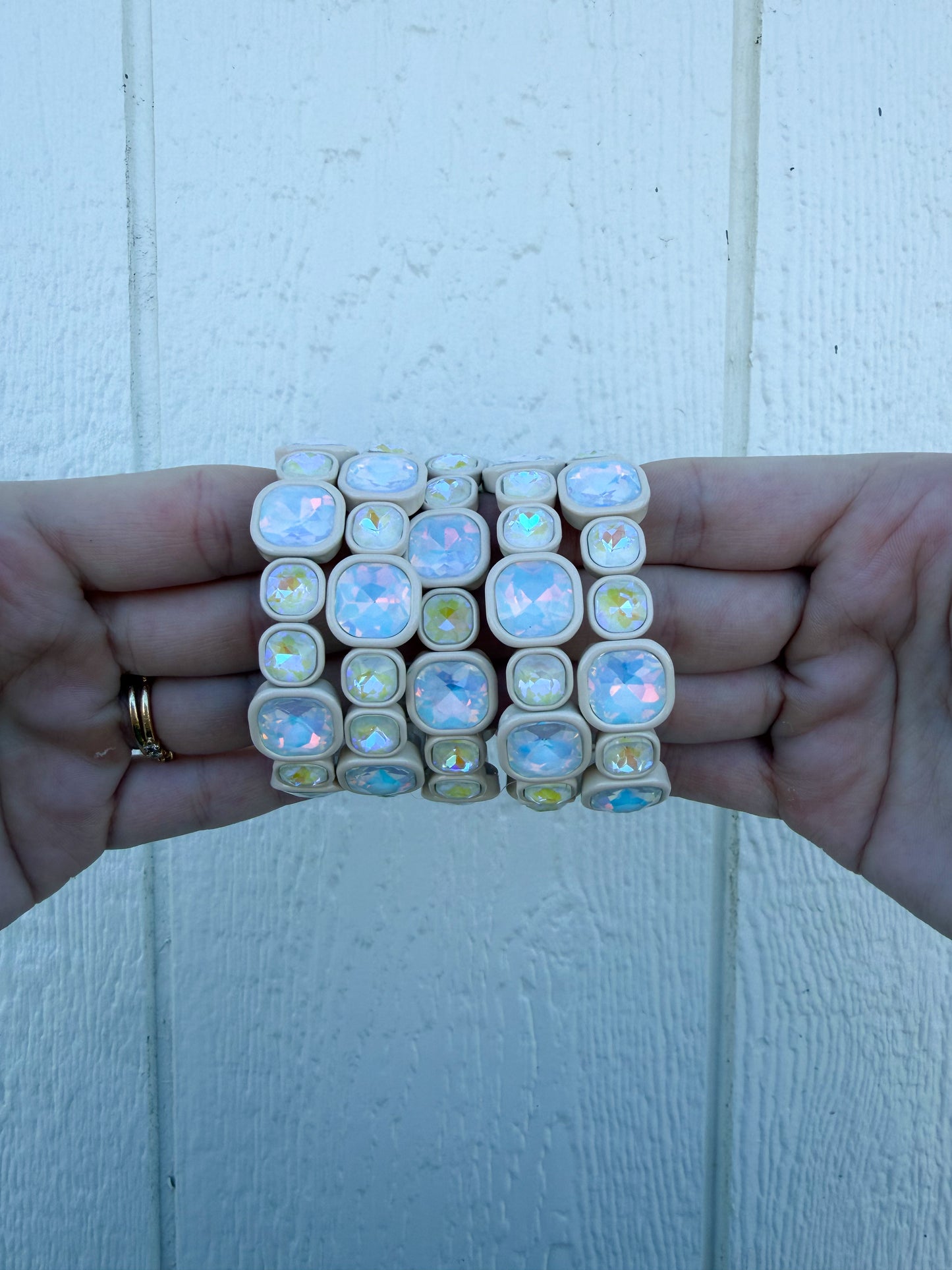 Cream Gemstone Bracelet🤎