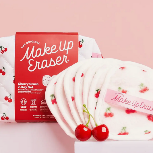 The Original Makeup Eraser 7 Day Gift Set & Makeup Bag🍒