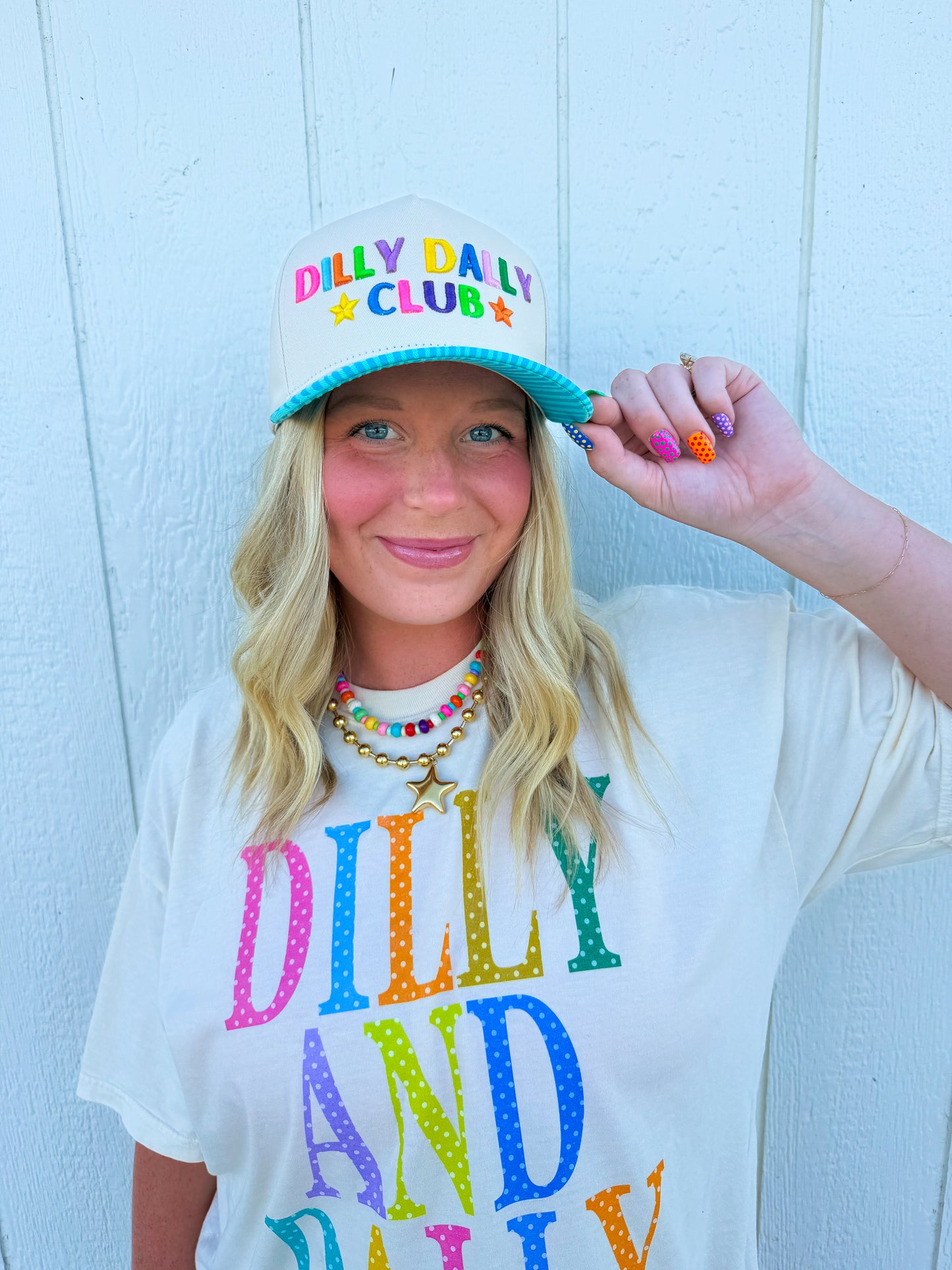 Dilly Dally Club Trucker Hat🌈