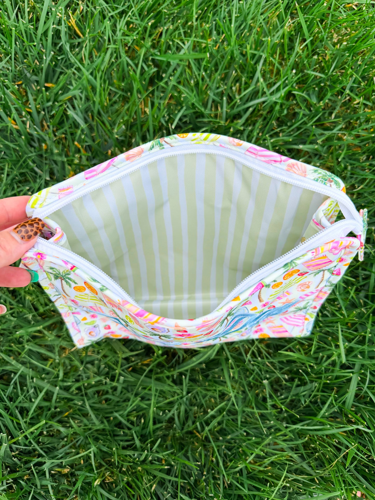 Embroidered Pool Bag👙☀️🌈