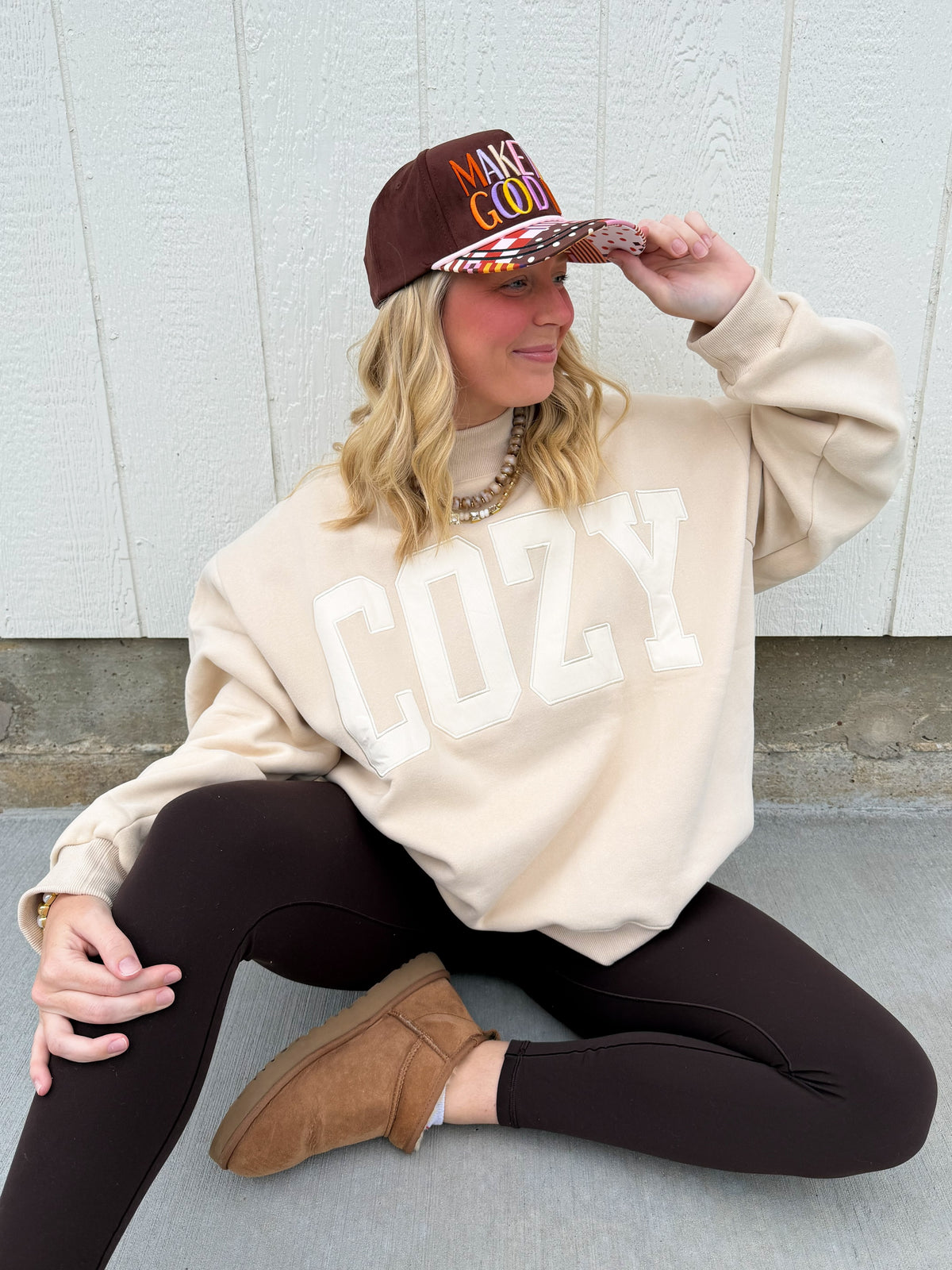 Cozy Embroidered Mockneck🤍