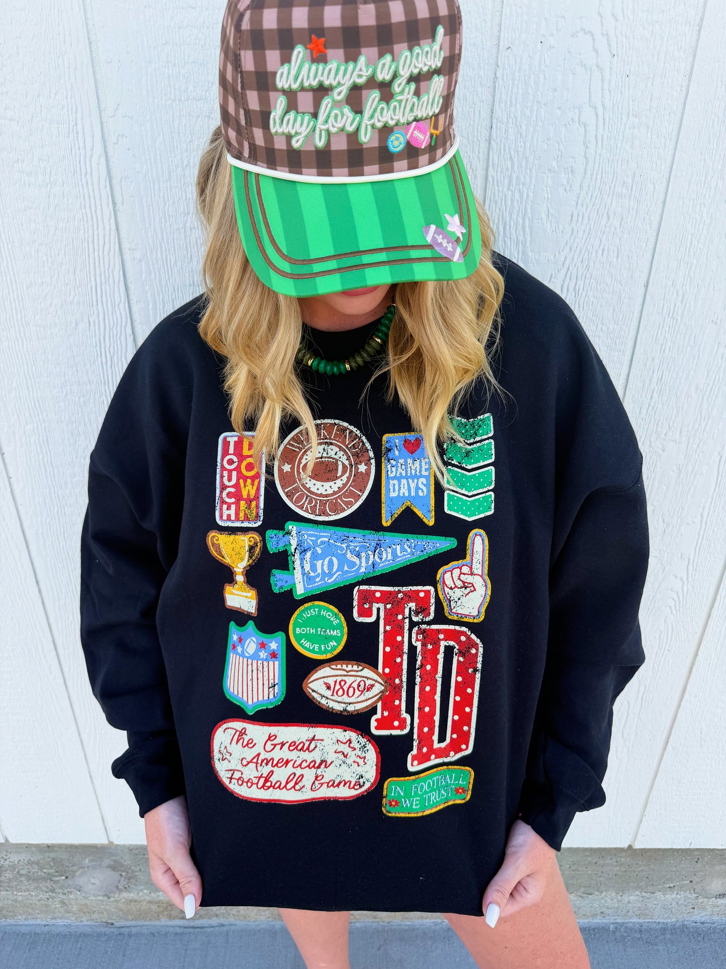 Touchdown Collage Crewneck🏈🖤