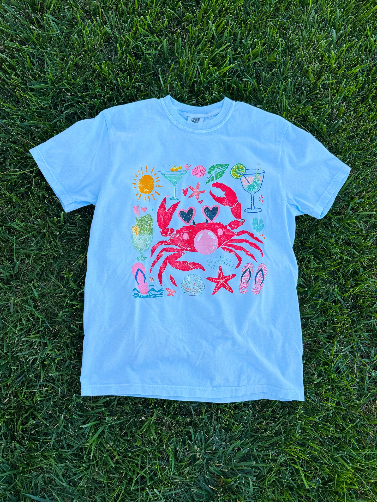 Crabby Graphic Tee🦀🩵