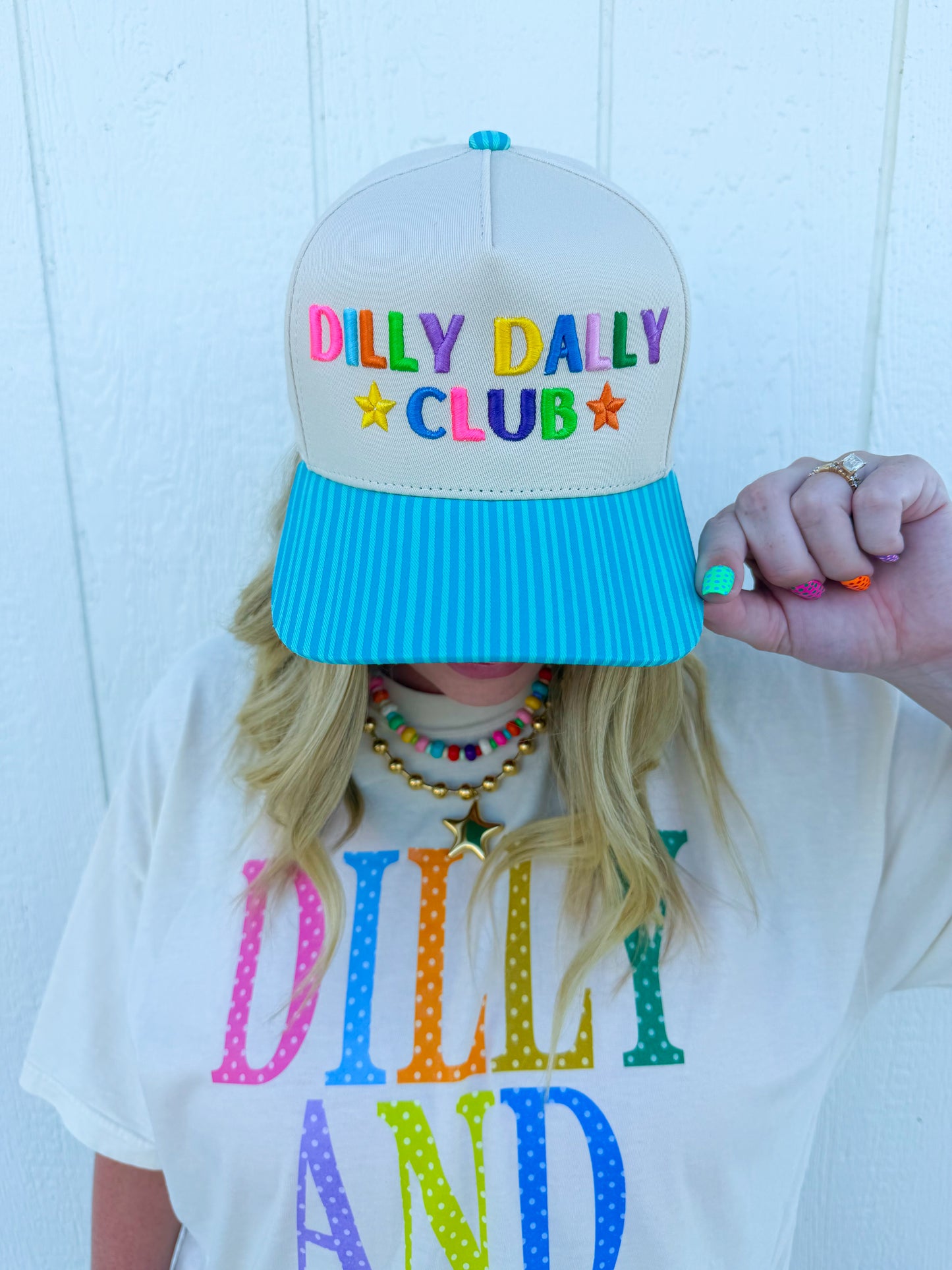 Dilly Dally Club Trucker Hat🌈