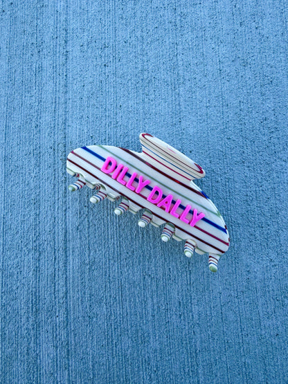 Dilly Dally Claw Clip💜