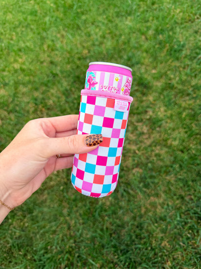 Slim Can Checkered Coozie🩷
